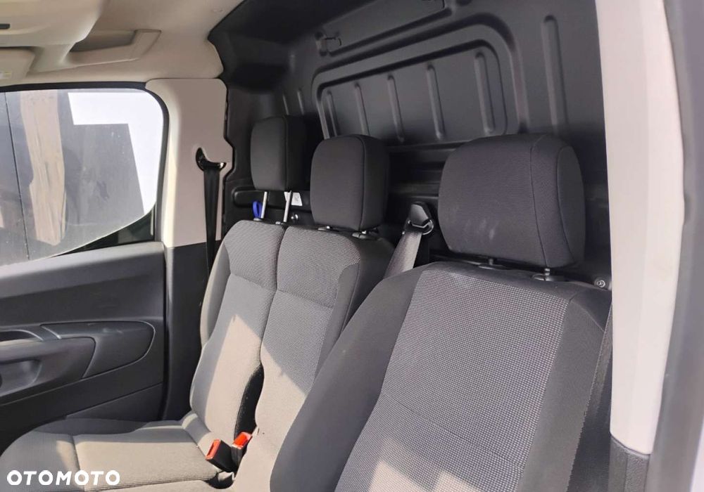 Toyota PROACE CITY - 11