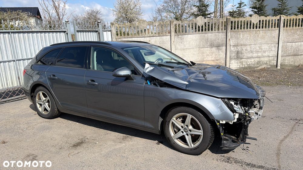 Audi A4 Avant 2.0 TDI ultra S tronic - 5