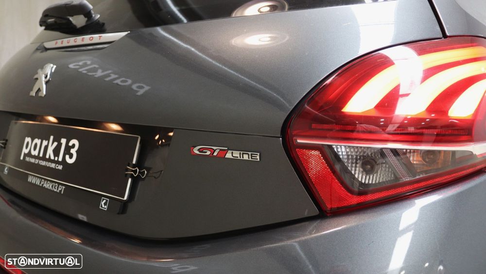 Peugeot 208 1.2 PureTech GT Line - 10