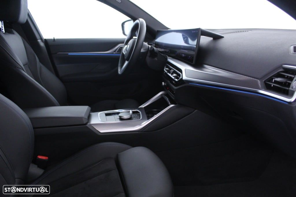 BMW i4 eDrive35 Pack Desportivo M - 14