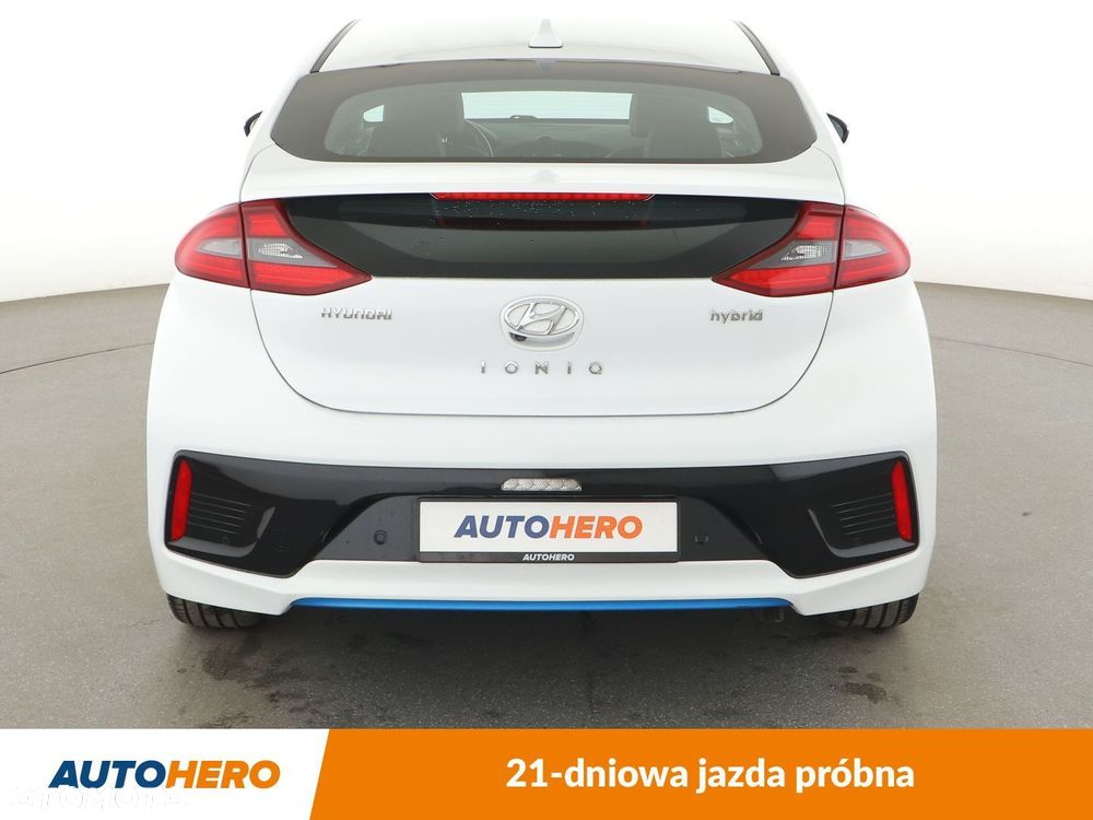 Hyundai IONIQ - 5