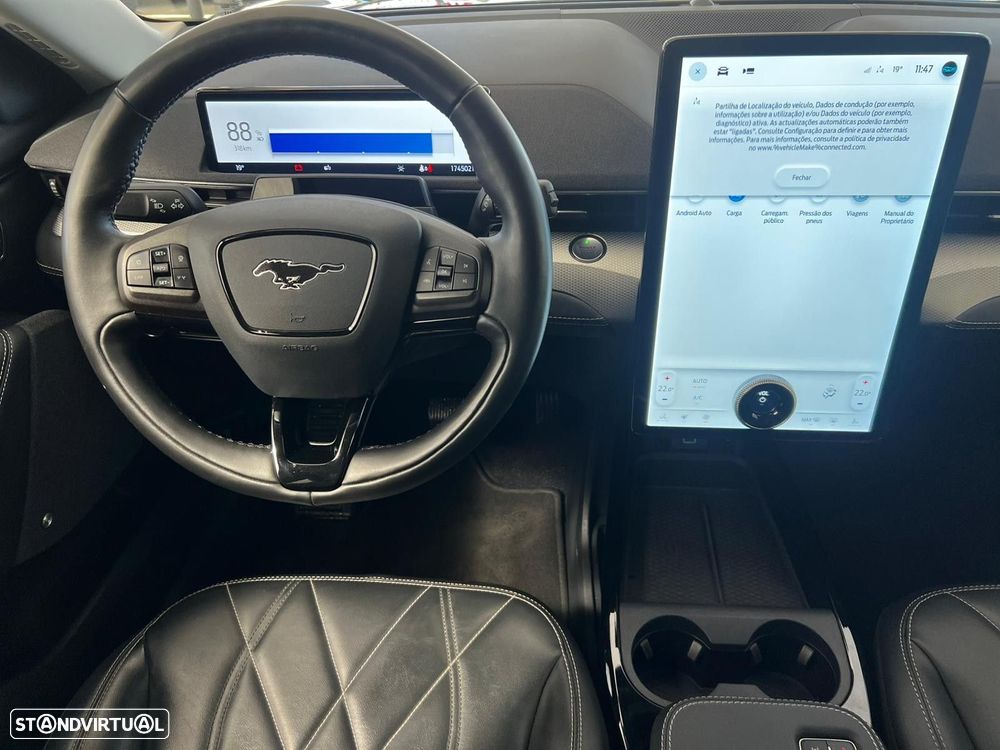 Ford Mustang Mach-E 75.7 kWh Premium AWD - 22