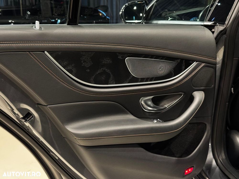 Mercedes-Benz CLS 450 MHEV 4MATIC Aut - 26