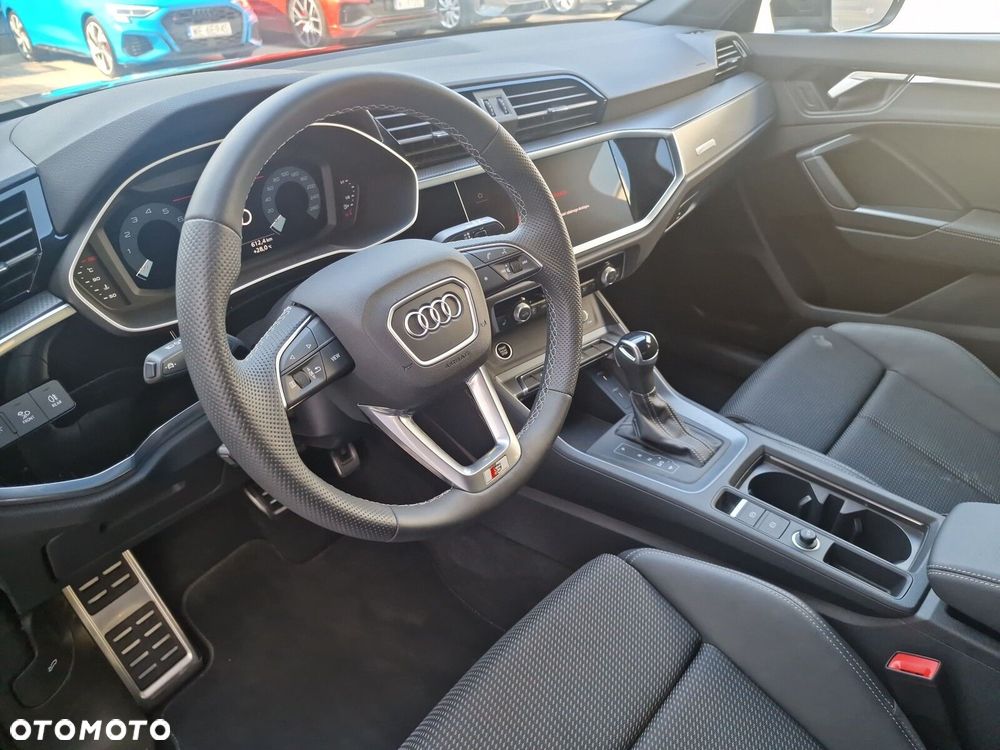 Audi Q3 - 10