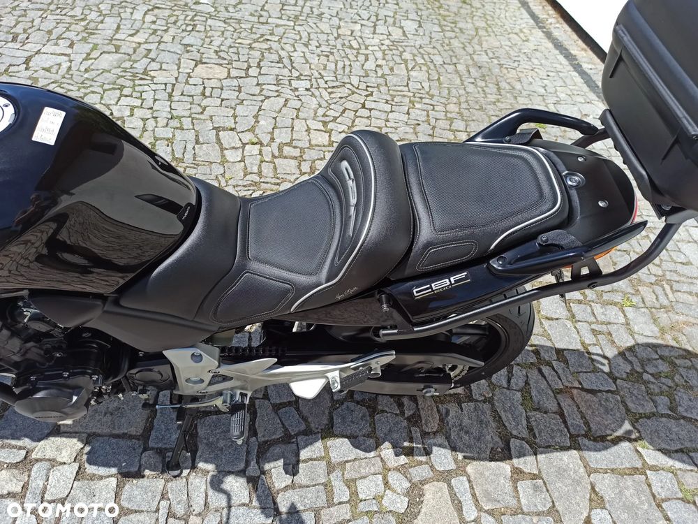 Honda CBF - 13