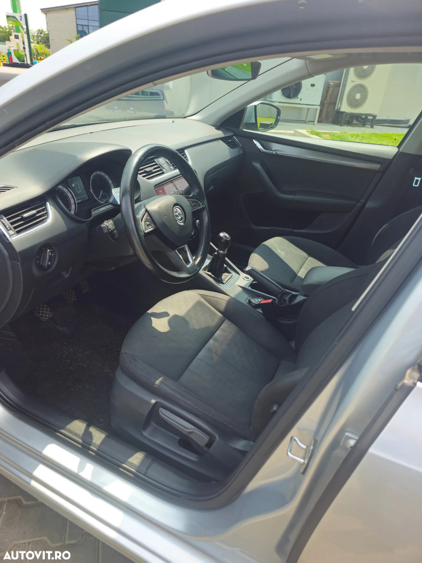 Skoda Octavia 2.0 TDI Ambition - 6