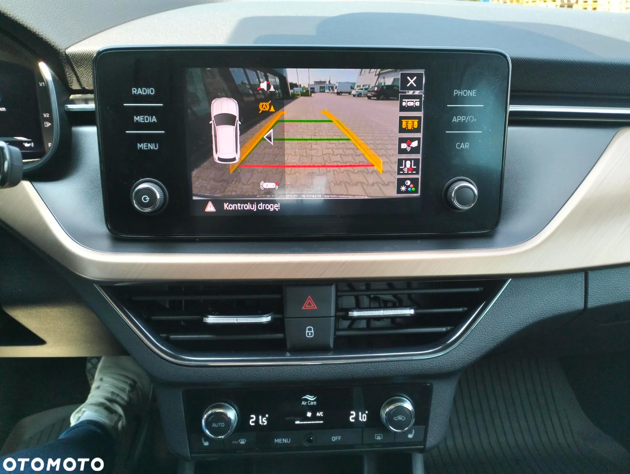 Skoda Kamiq 1.0 TSI Style DSG - 25