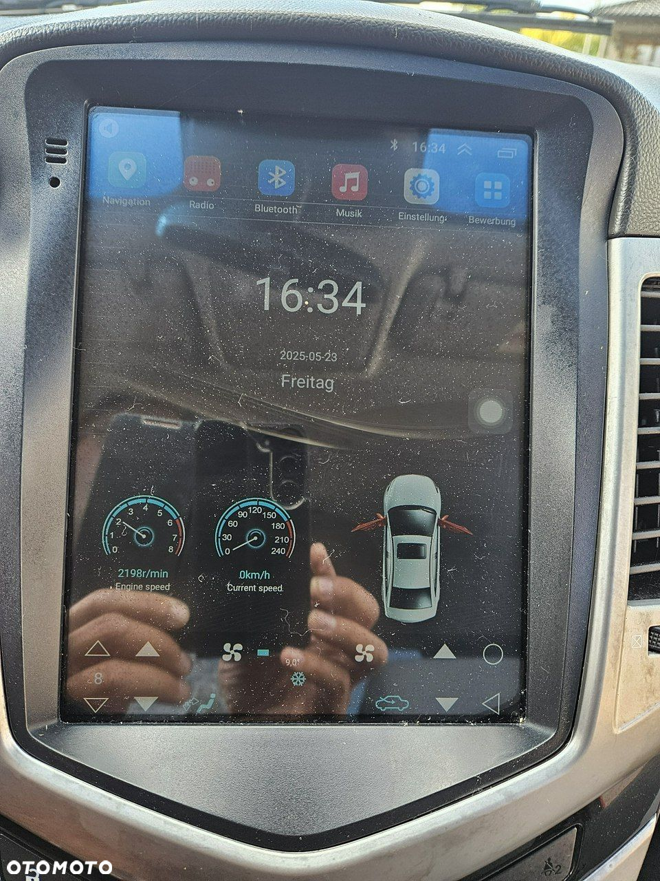 Chevrolet Cruze - 15