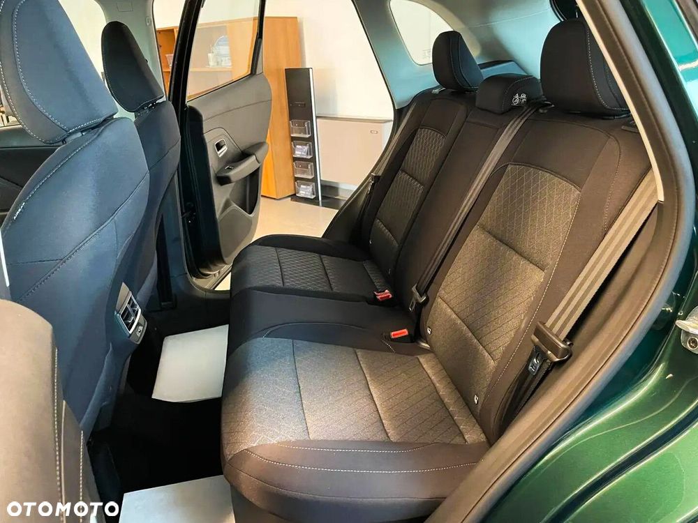 MG ZS Hybrid+ - 10
