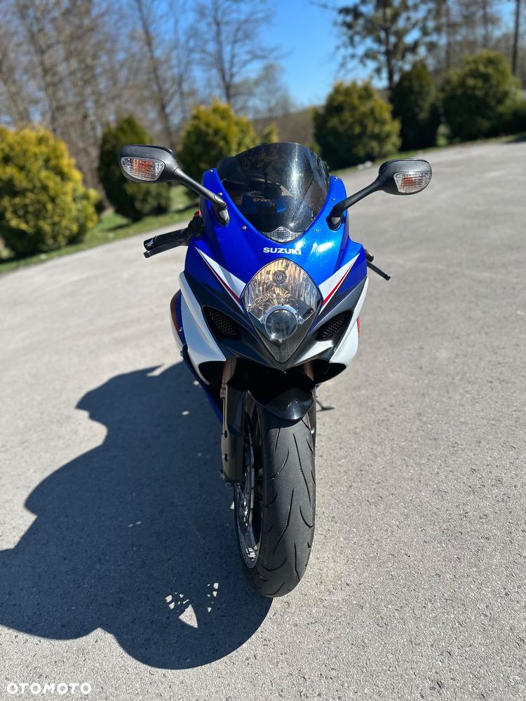 Suzuki GSX-R - 10