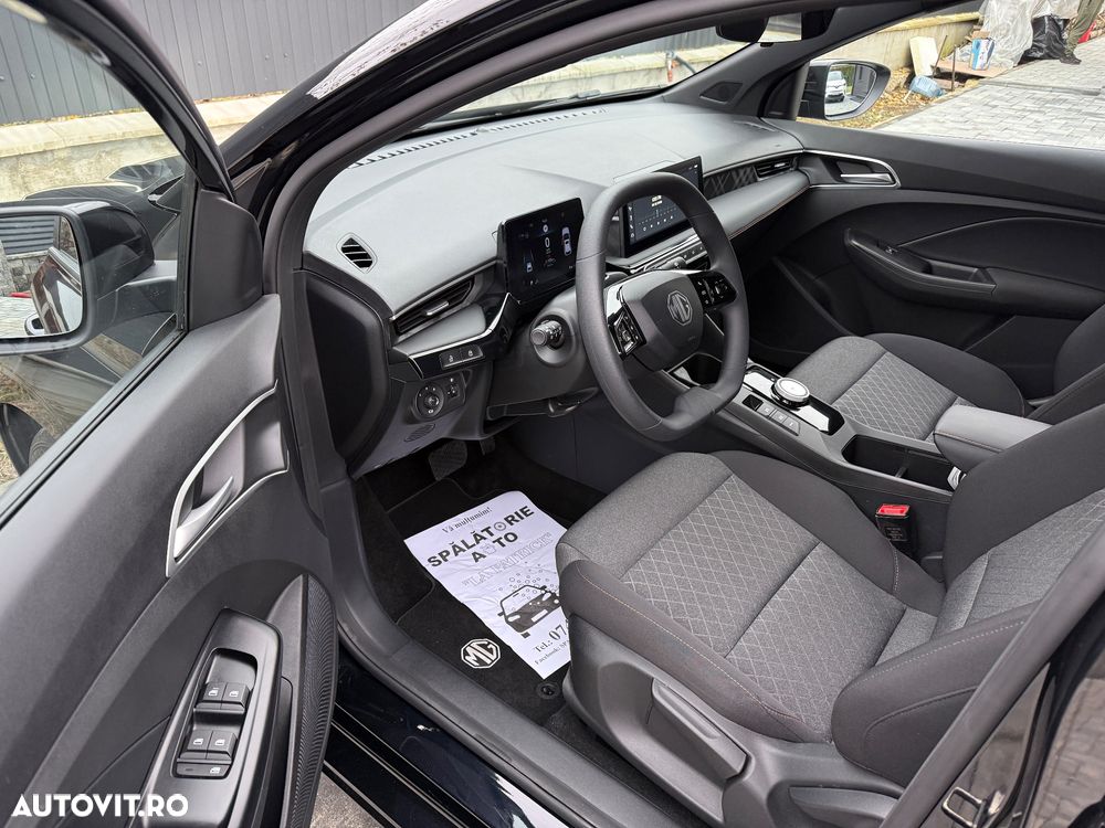 MG MG3 1.5 T GDI HEV Excite - 28