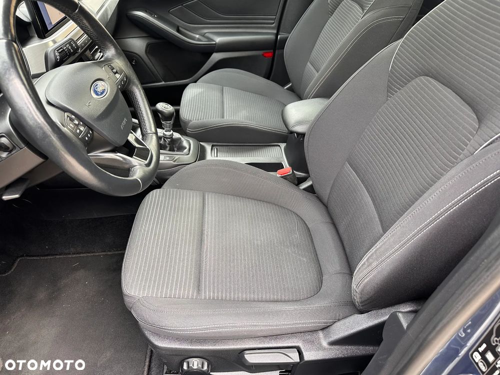 Ford Focus 1.5 EcoBlue Start-Stopp-System TITANIUM STYLE - 6