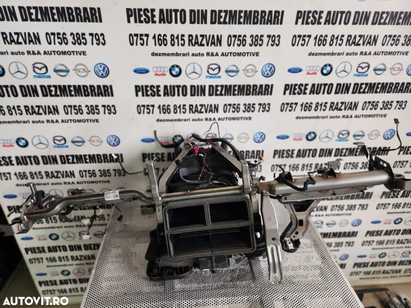 Tulumba Carcasa Aeroterma Armatura Traversa Bord Bmw F40 F41 Volan Stanga Dezmembrez Bmw F40 M Pake - 5