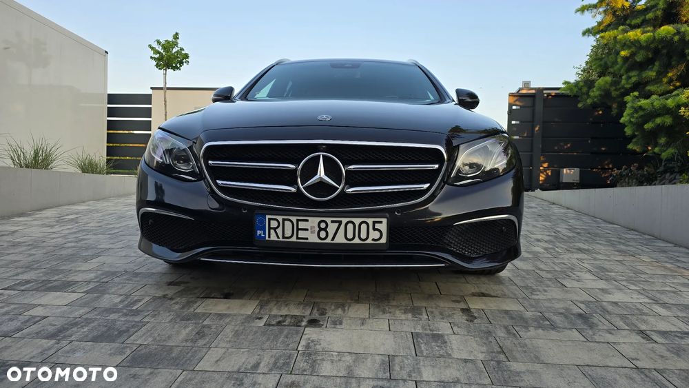 Mercedes-Benz Klasa E - 2