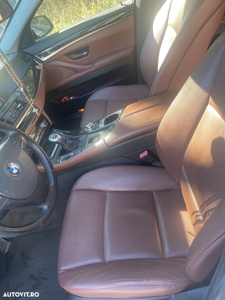 BMW Seria 5 520d Efficient Dynamics Edition - 9