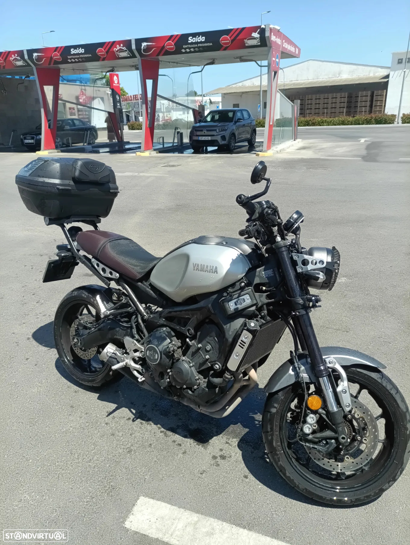 Yamaha XSR - 8