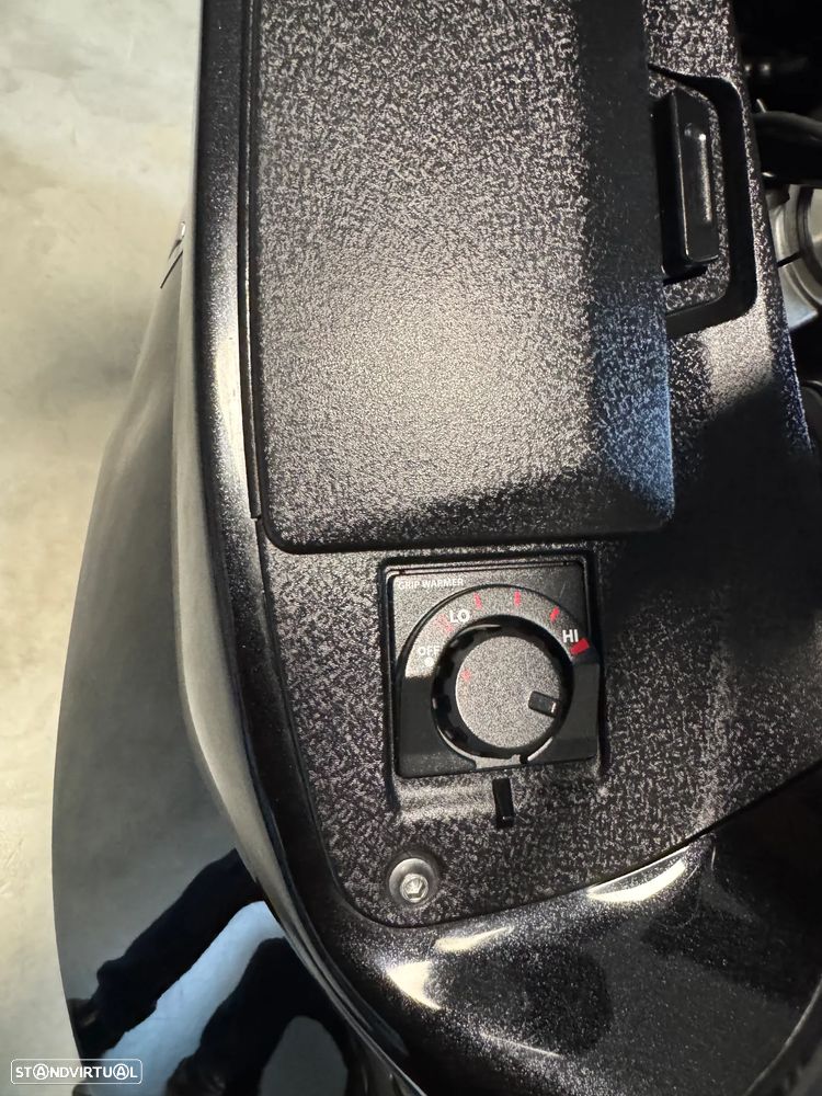 Kawasaki GTR GTR 1400 - 8