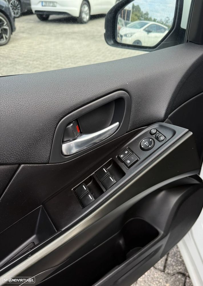 Honda Civic 1.6 i-DTEC Elegance Navi - 15