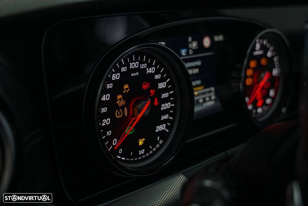 Mercedes-Benz E 220 d AMG Line - 17