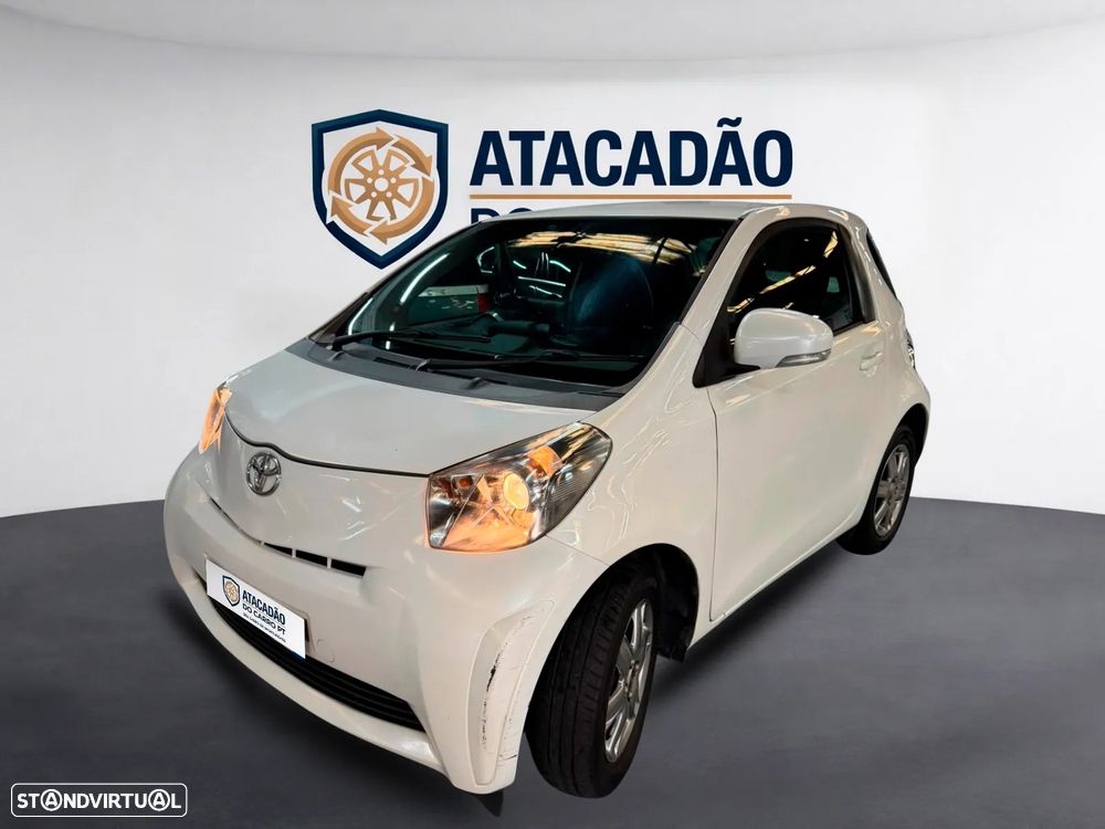 Toyota iQ - 2