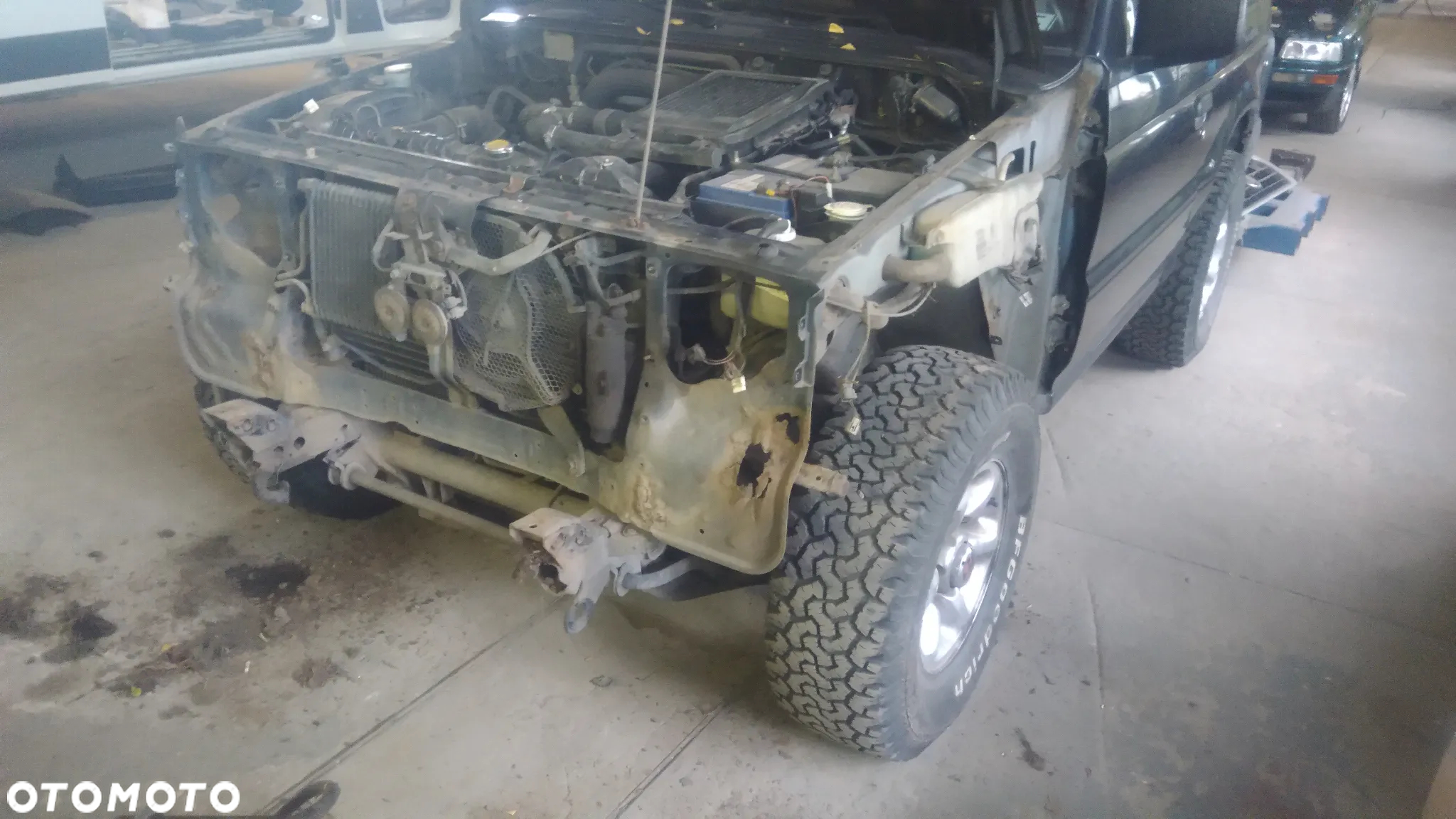 Mitsubishi Pajero 2.5 TD GL - 34