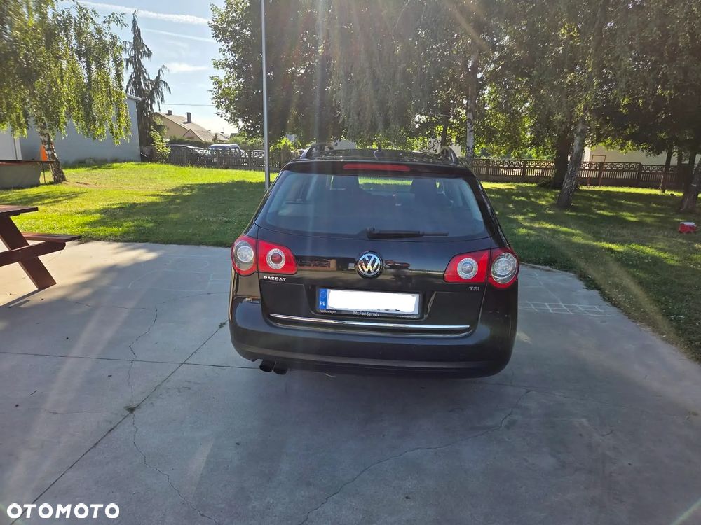 Volkswagen Passat 1.8 TSI Comfortline - 5