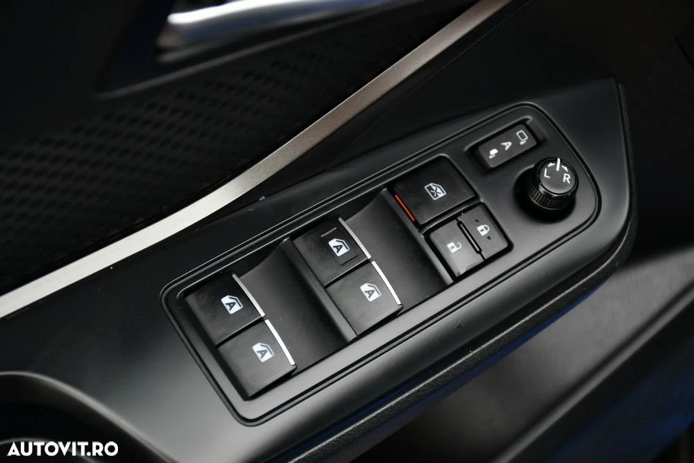 Toyota C-HR Hybrid Business-Edition - 16