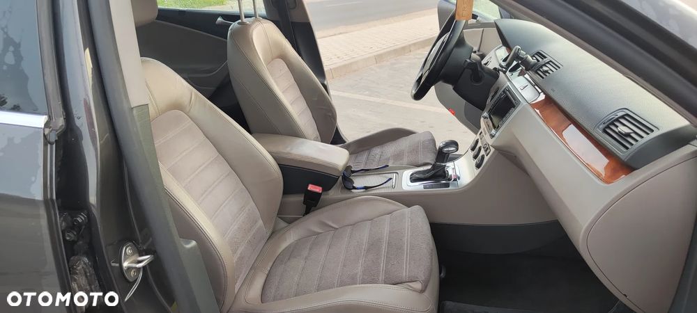 Volkswagen Passat 2.0 TDI DPF Highline DSG - 10