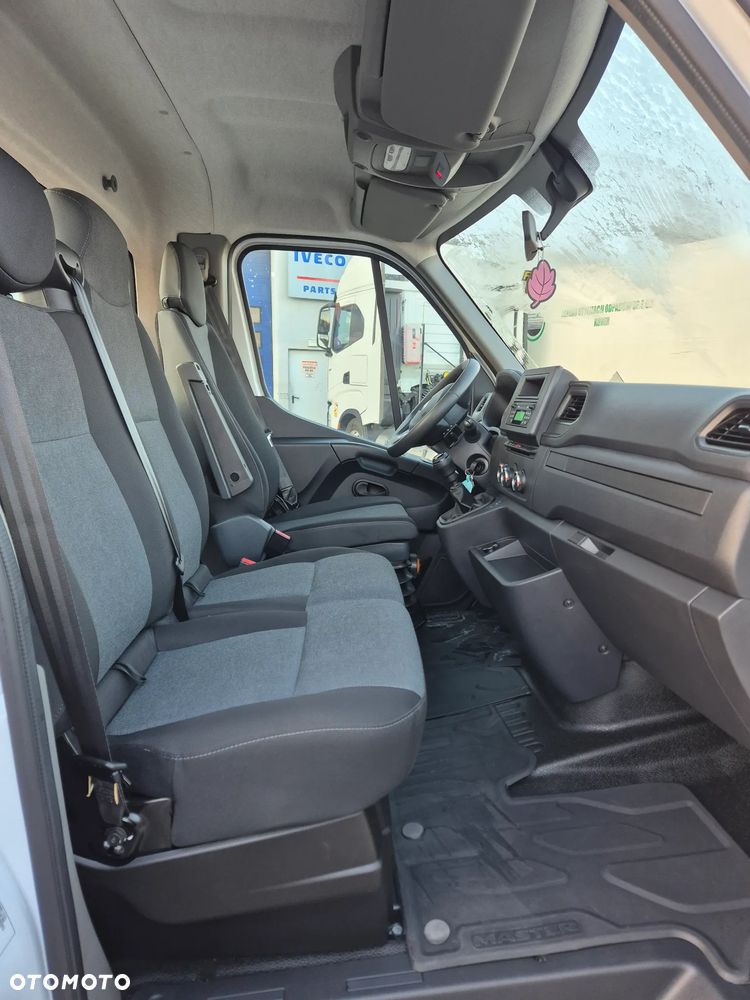 Renault Master (32247) - 15