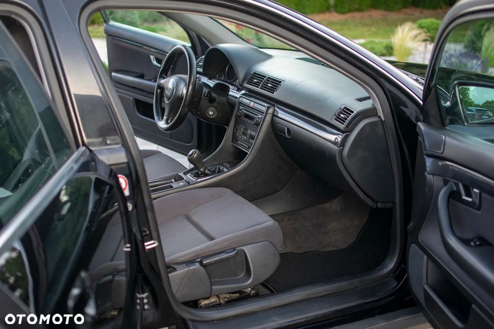 Audi A4 Avant - 34
