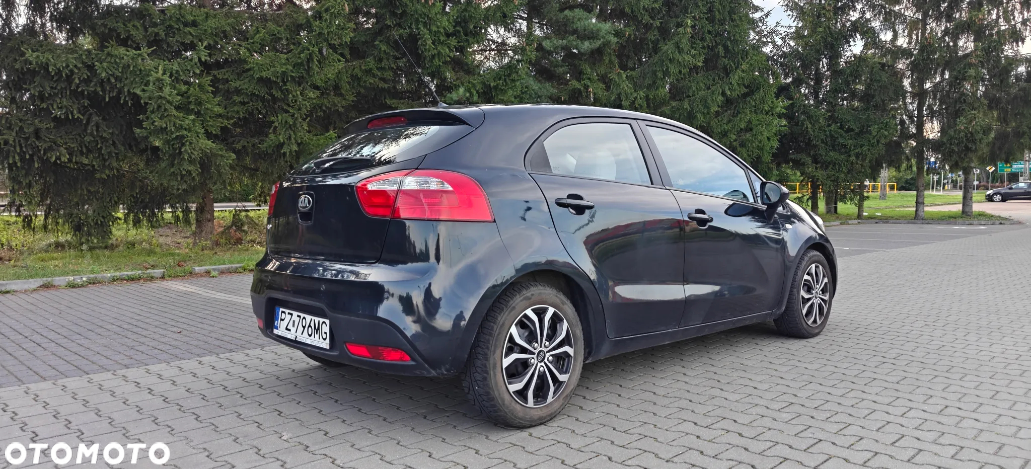 Kia Rio 1.2 XL - 2