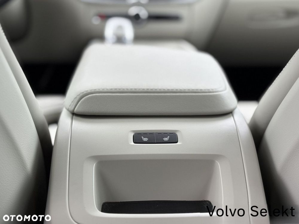 Volvo XC 60 - 23