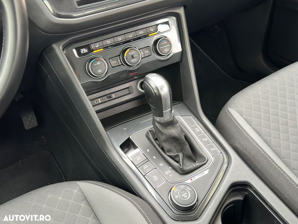 Volkswagen Tiguan 2.0 TDI SCR 4MOTION (BlueMotion Techn.) DSG Comfortline - 8