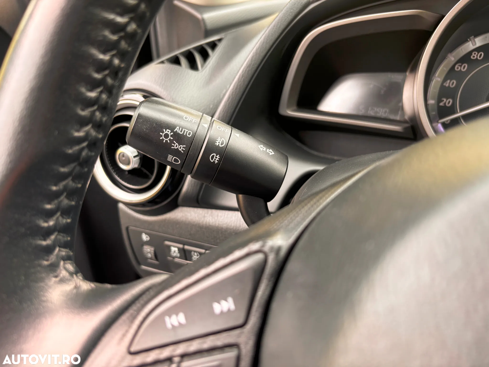 Mazda 2 CD105 Attraction - 13