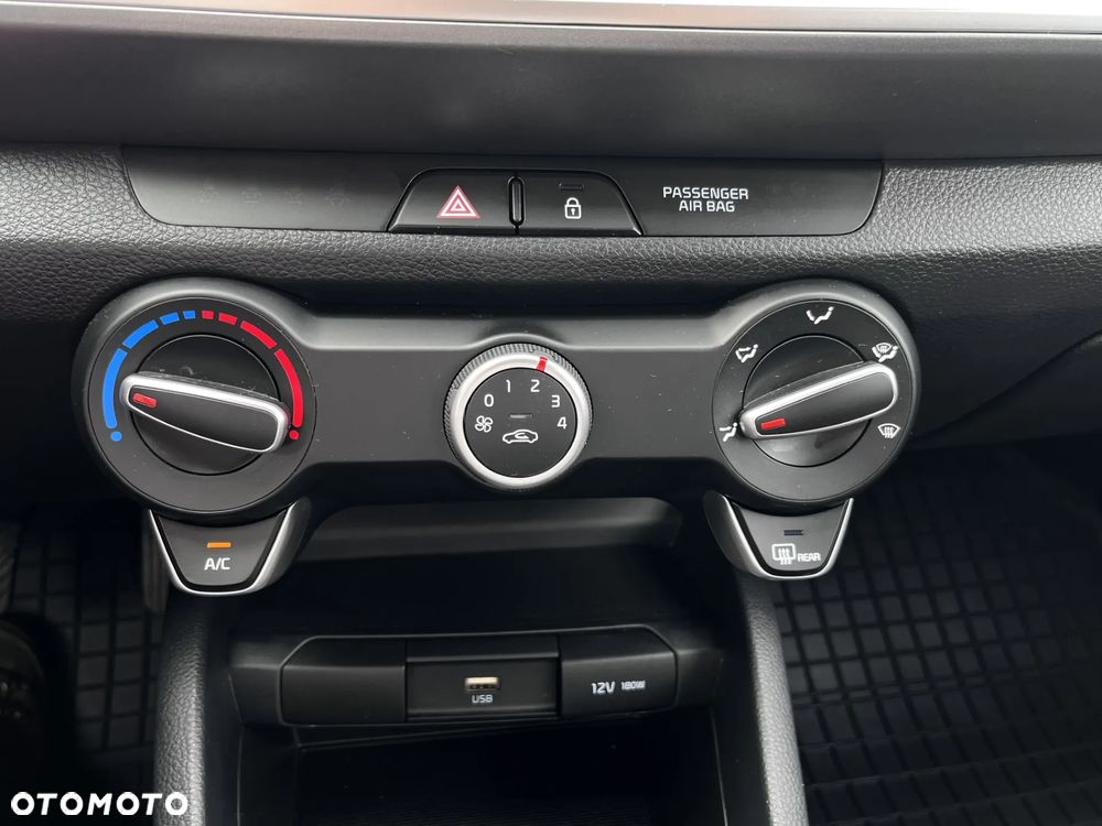 Kia Stonic 1.0 T-GDI M - 26