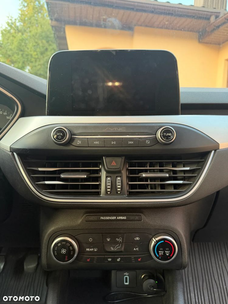 Ford Focus - 13