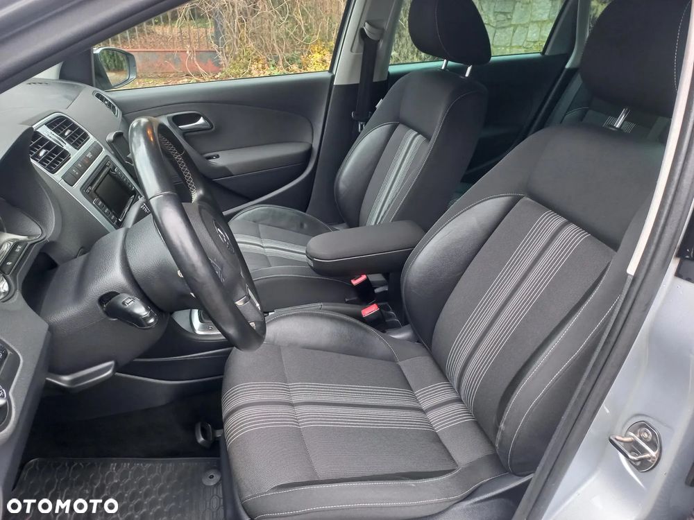 Volkswagen Polo 1.4 DSG Team - 6