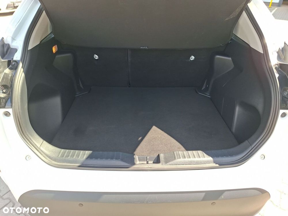 Toyota Yaris Cross Hybrid 1.5 Comfort - 17