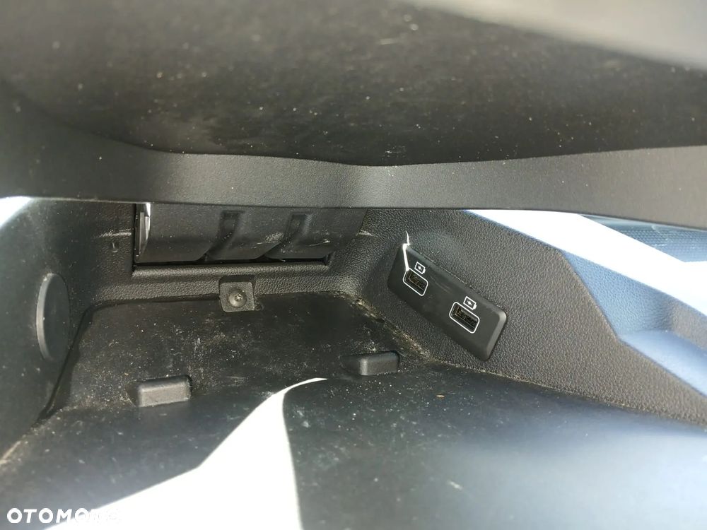 Renault EXPRESS - 18