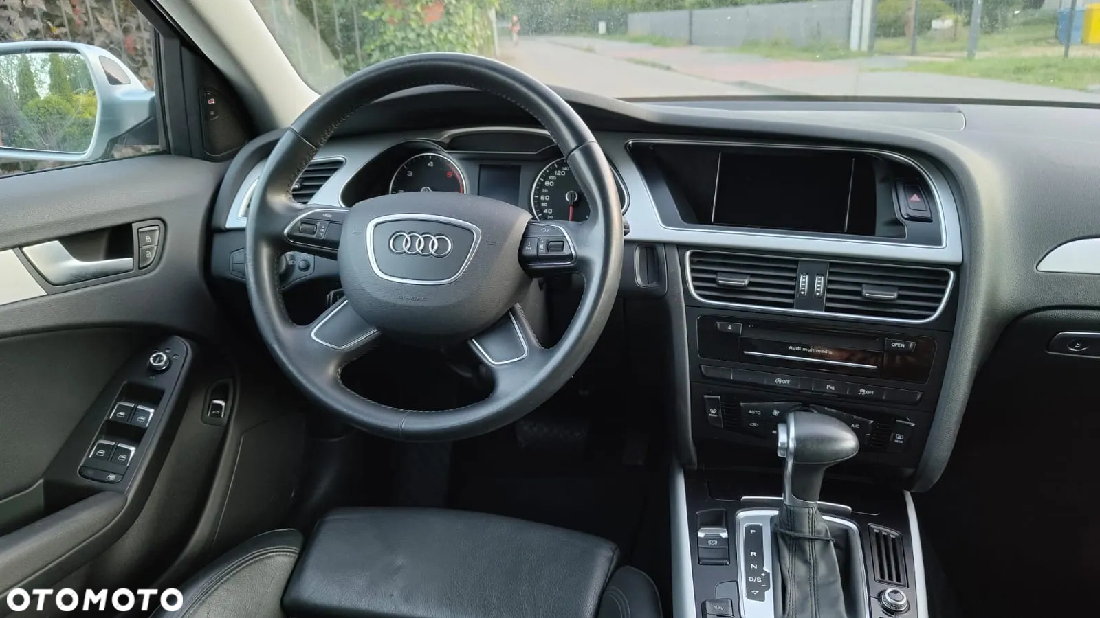 Audi A4 Avant 2.0 TDI DPF clean diesel multitronic Attraction - 22