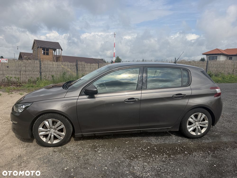 Peugeot 308 - 4