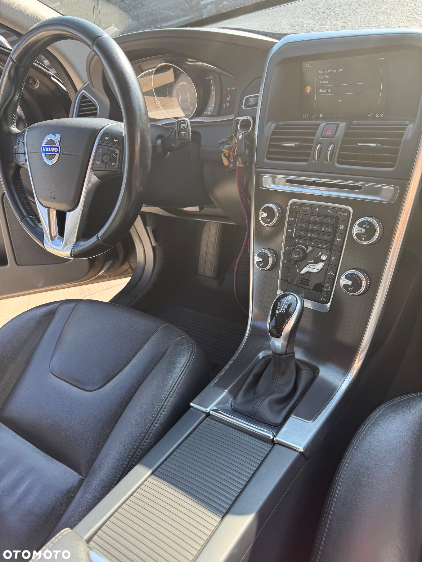 Volvo XC 60 D5 AWD Momentum - 11