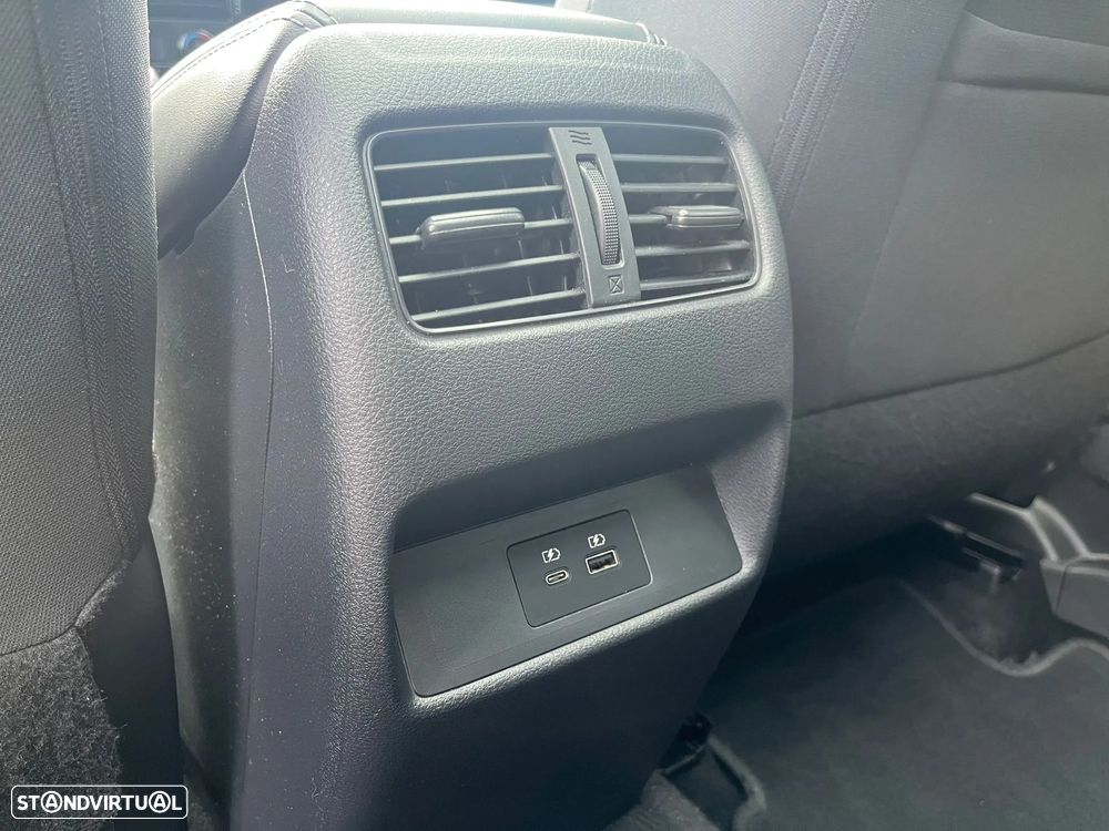 Nissan Qashqai 1.3 DIG-T N-Connecta - 17