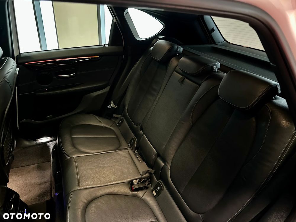 BMW Seria 2 220d xDrive Sport-Aut M Sport - 22