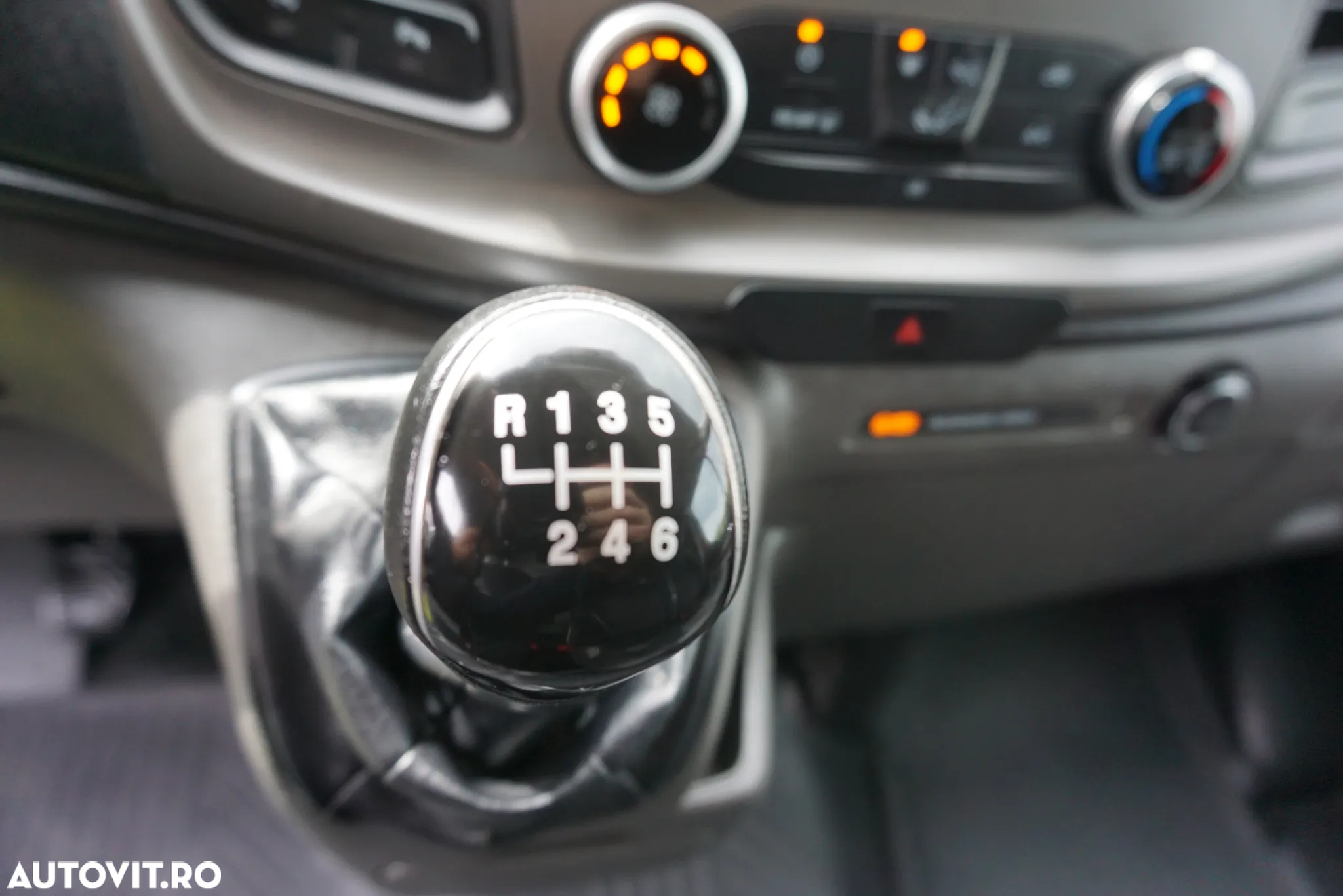 Ford Transit Custom - 24