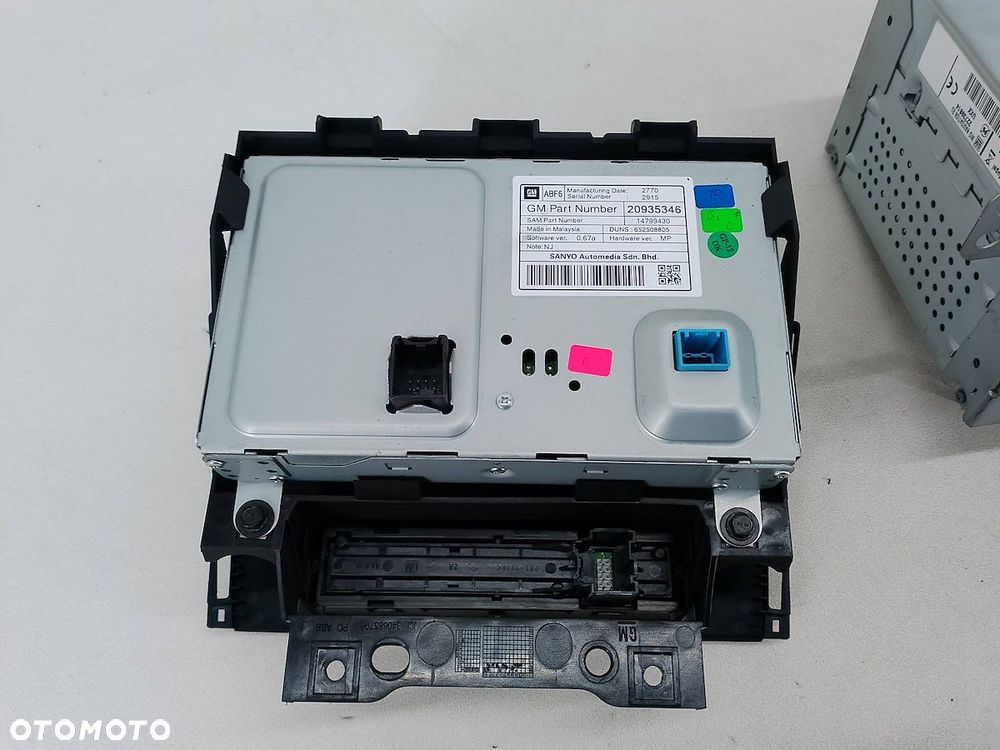RADIO NAWIGACJA FABRYCZNA OPEL ASTRA J 22739814  20935346  13346053 - 7