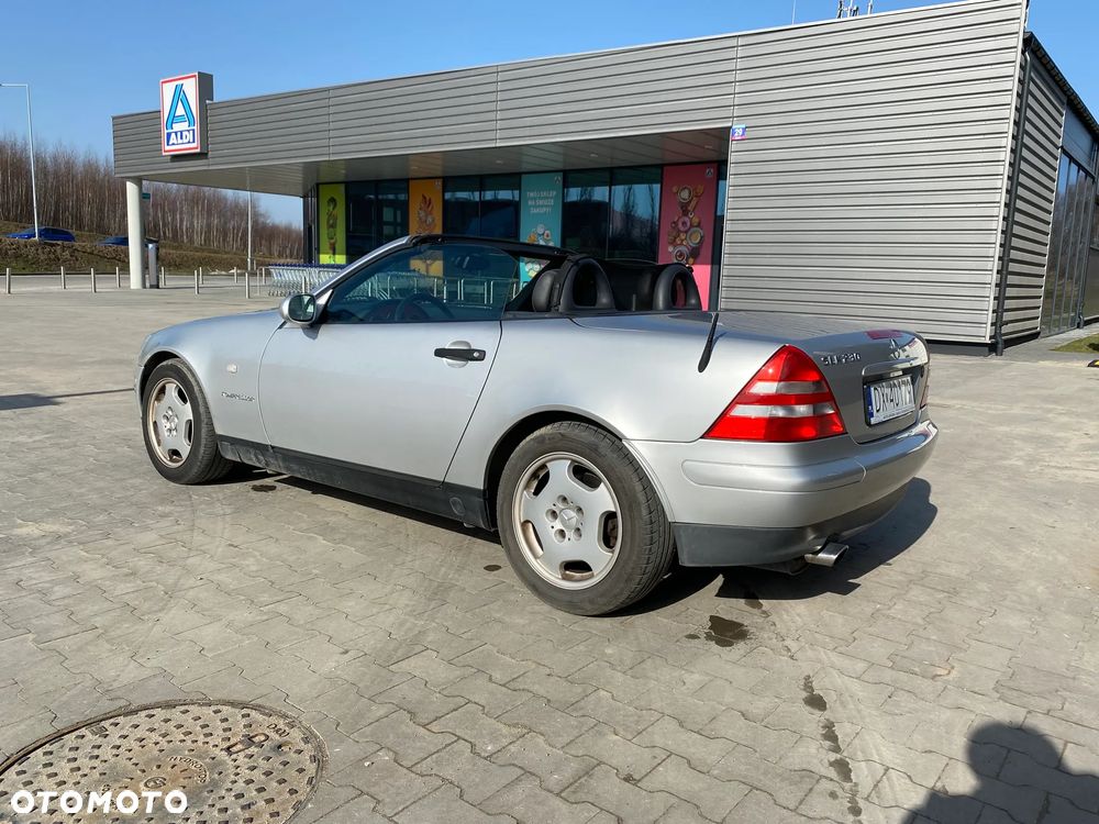 Mercedes-Benz SLK - 14