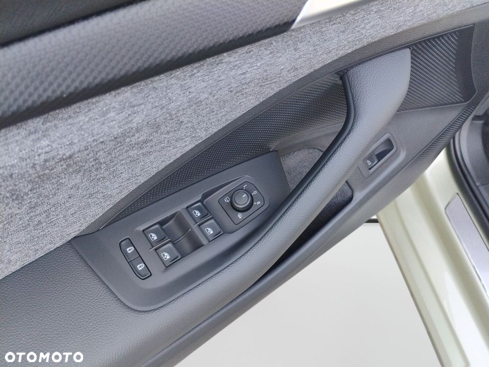 Skoda Superb 1.5 TSI mHEV Selection DSG - 15
