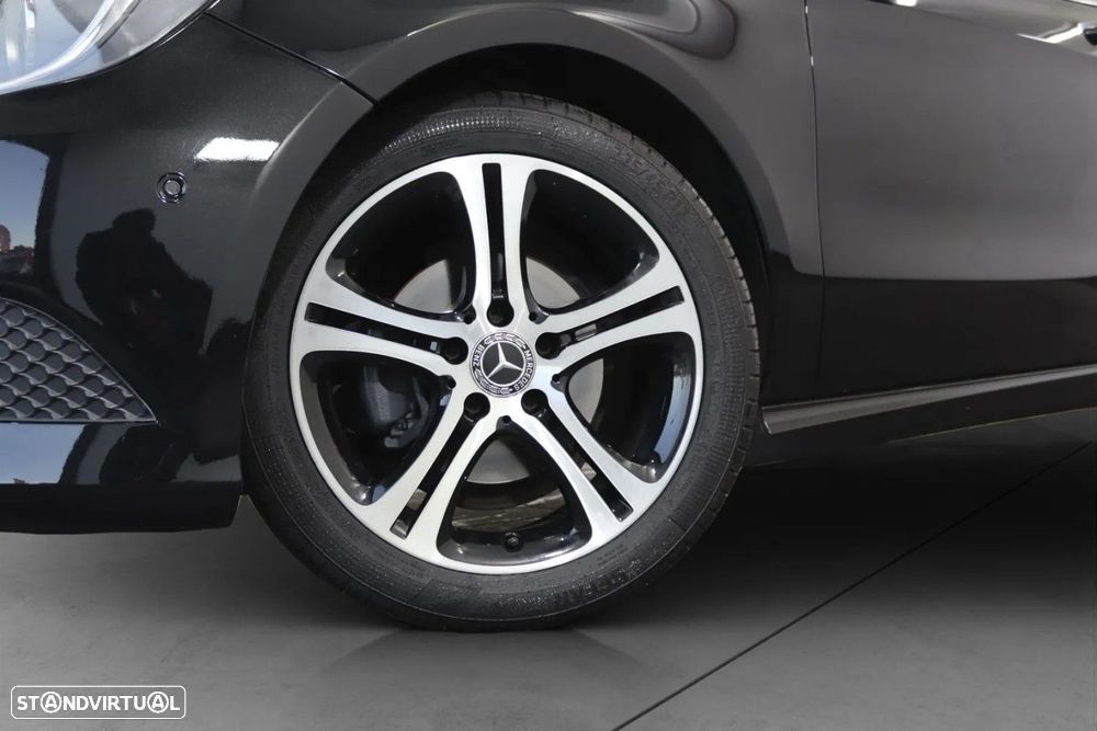 Mercedes-Benz A 180 CDI BlueEFFICIENCY - 15