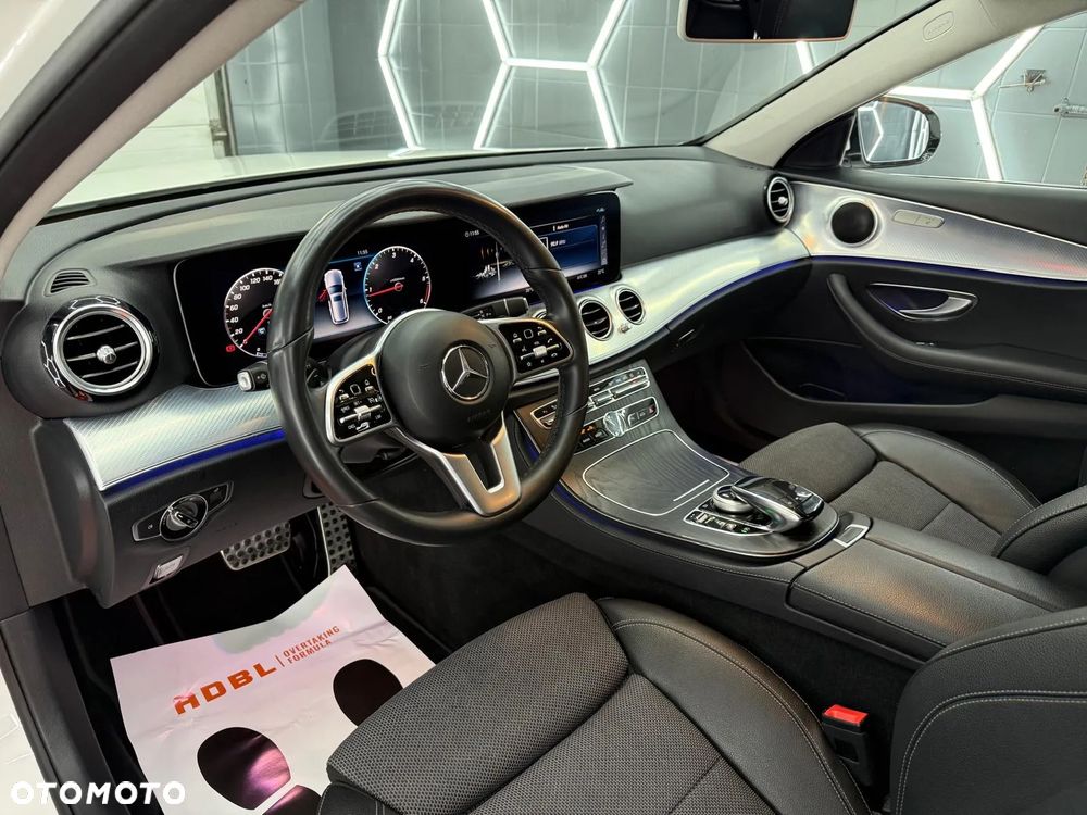 Mercedes-Benz Klasa E 220 d 9G-TRONIC Avantgarde - 28